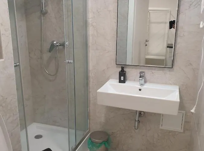 Apartment Just Rent Akh